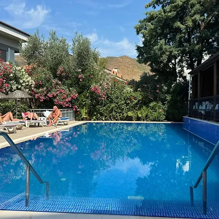 Hotel Navy Icmeler