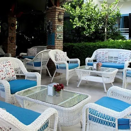 Ξενοδοχείο Navy 3*