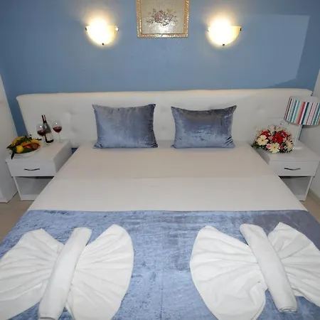 Hotel Navy