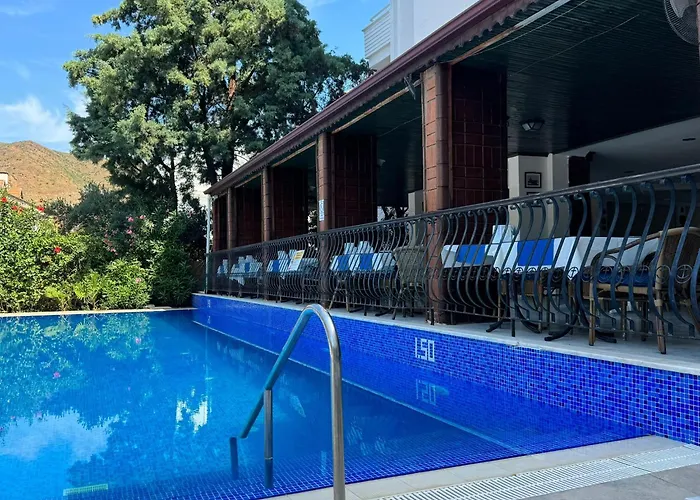 Hotel Navy İçmeler