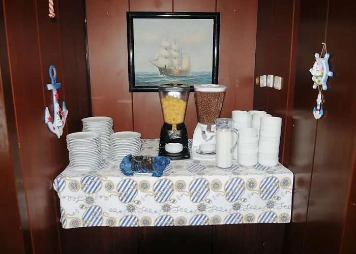 Szálloda Navy İçmeler