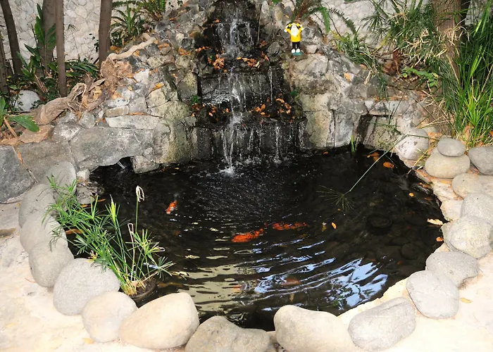 Navy Szálloda İçmeler