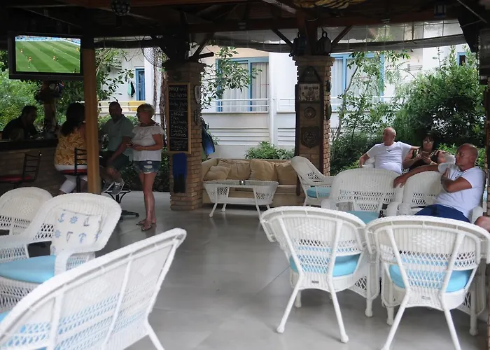 Navy Szálloda İçmeler