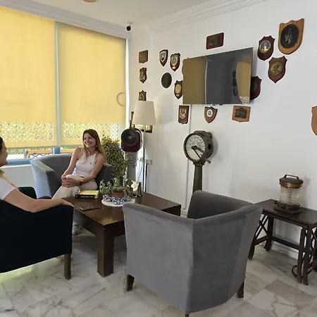 نافي فندق 3*