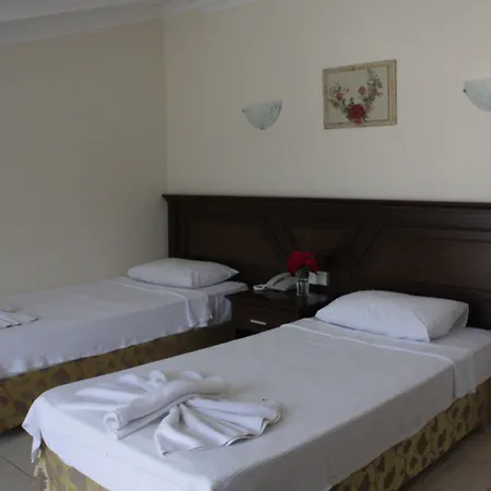 Navy Hotel İçmeler