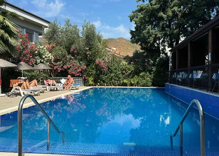 Hotell Navy İçmeler