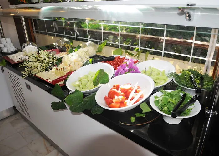 Navy Hotell İçmeler