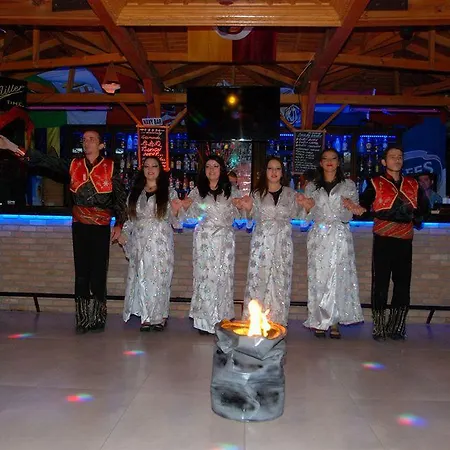 Navy Hotel İçmeler
